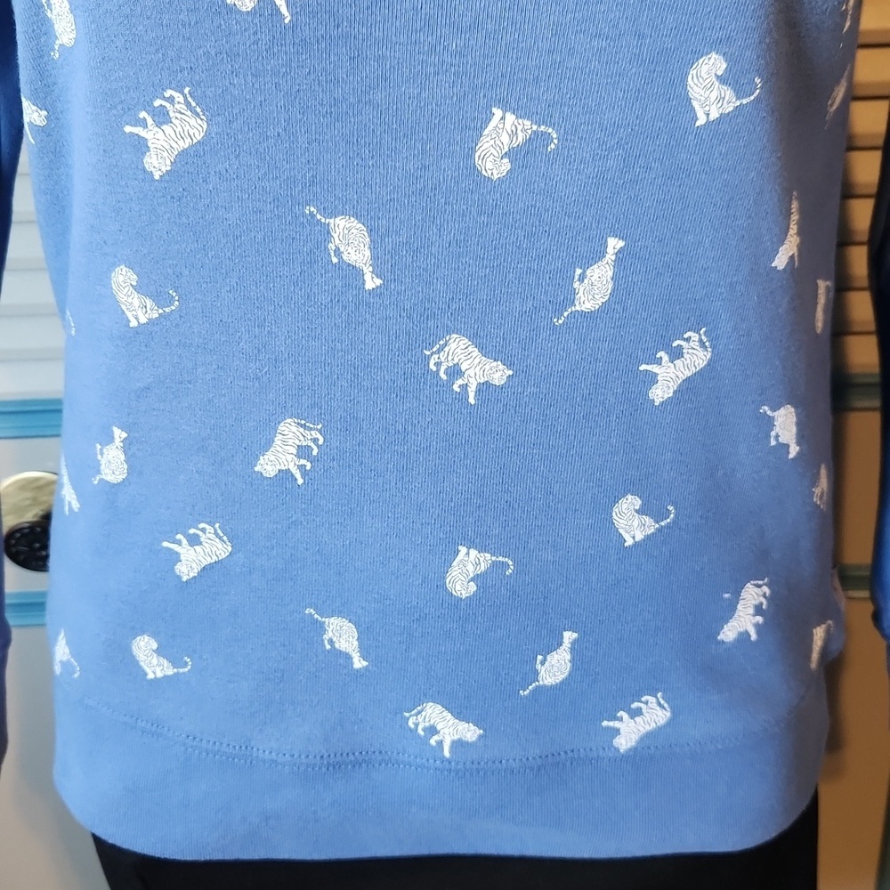 Eddie Bauer Blue Tiger Print Sweatshirt - Picture 4 of 13